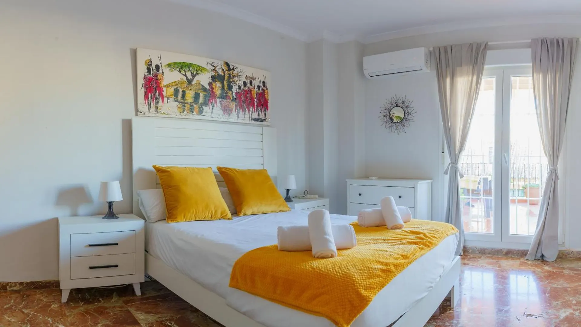 Atico Plaza Cristo De Burgos Apartment Seville